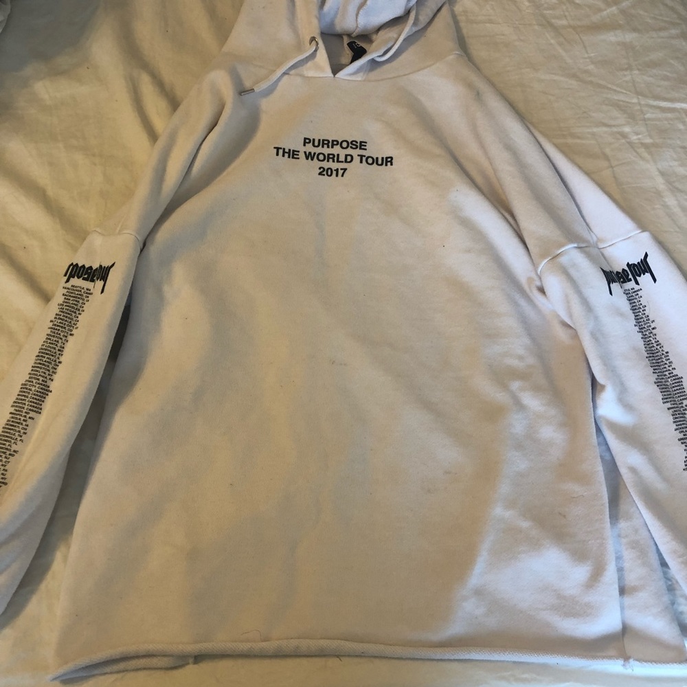 Purpose world tour shirt with hoodie